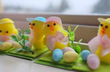 Chick and egg crafts