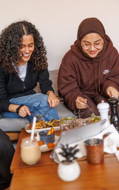 People enjoying lunch 