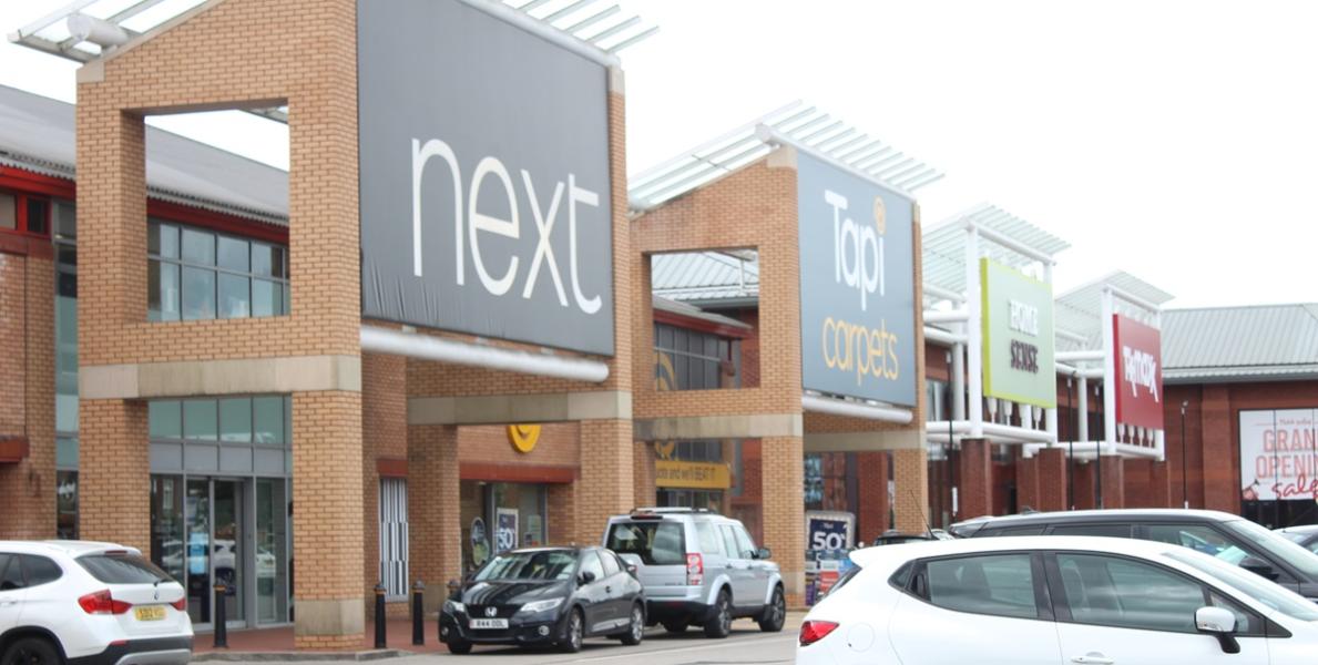 Next store and Pets at Home at Capitol Centre Retail Park