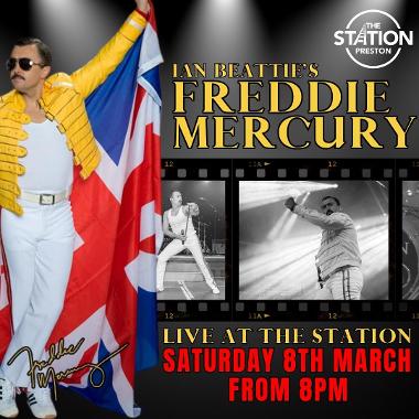 Ian Beattie as Freddie Mercury Live