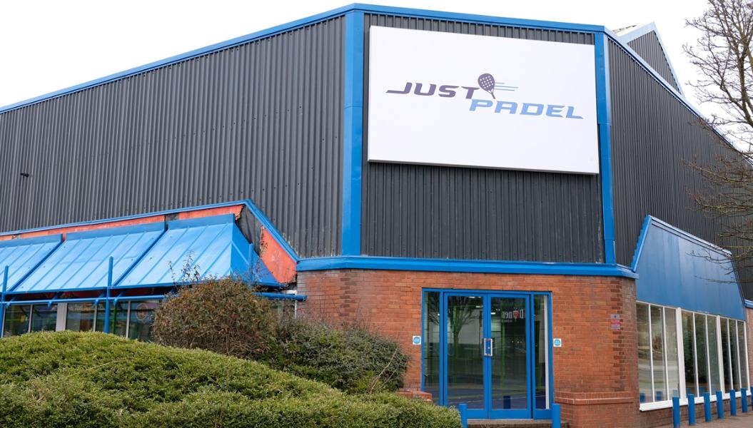 Just Padel exterior