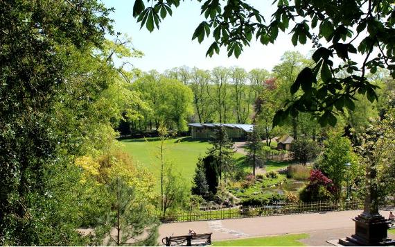 View of Pavilion Cafe from Avenham Park pathway.